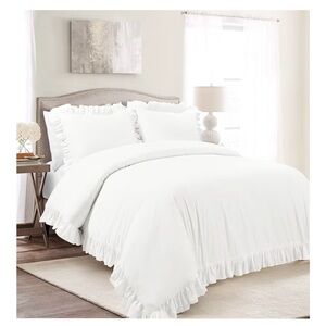 NWT Lush Decor Ruffle Duvet Set
